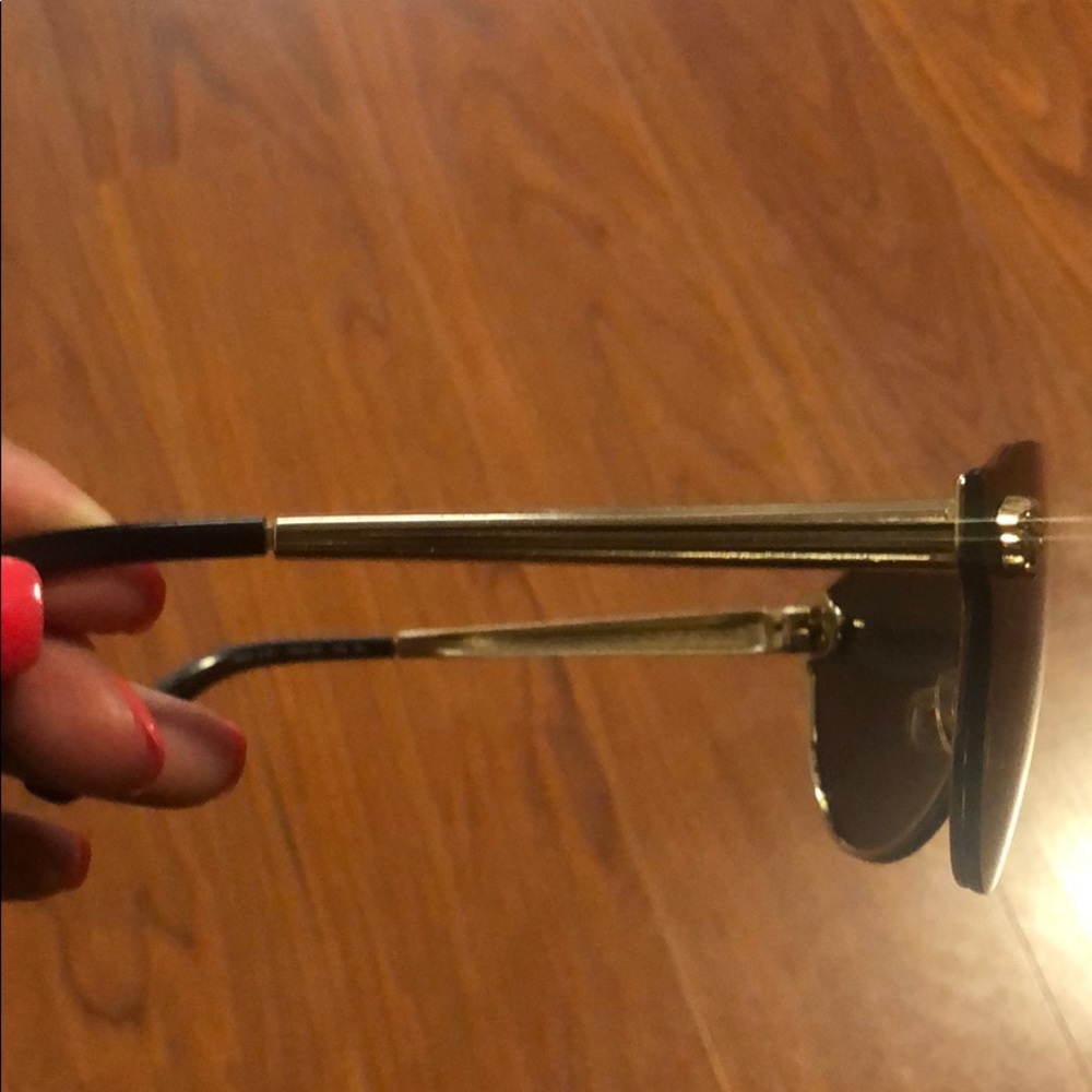 Sunglasses - Picture 3 of 7